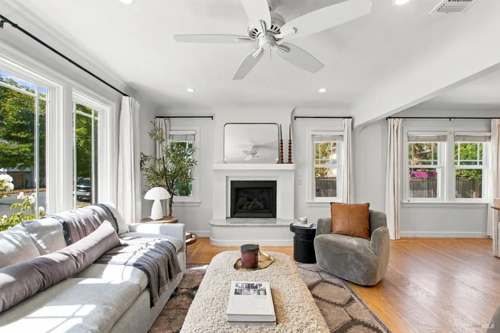 1772 Spruce Street Napa, CA 94559