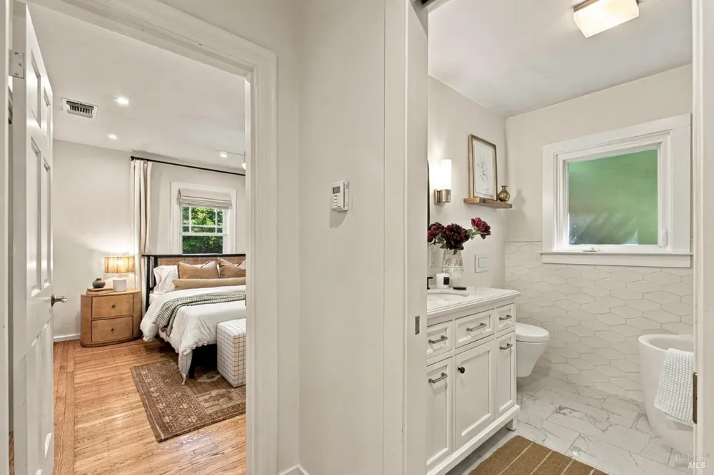 1772 Spruce Street Napa, CA 94559