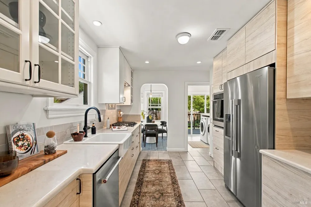 1772 Spruce Street Napa, CA 94559