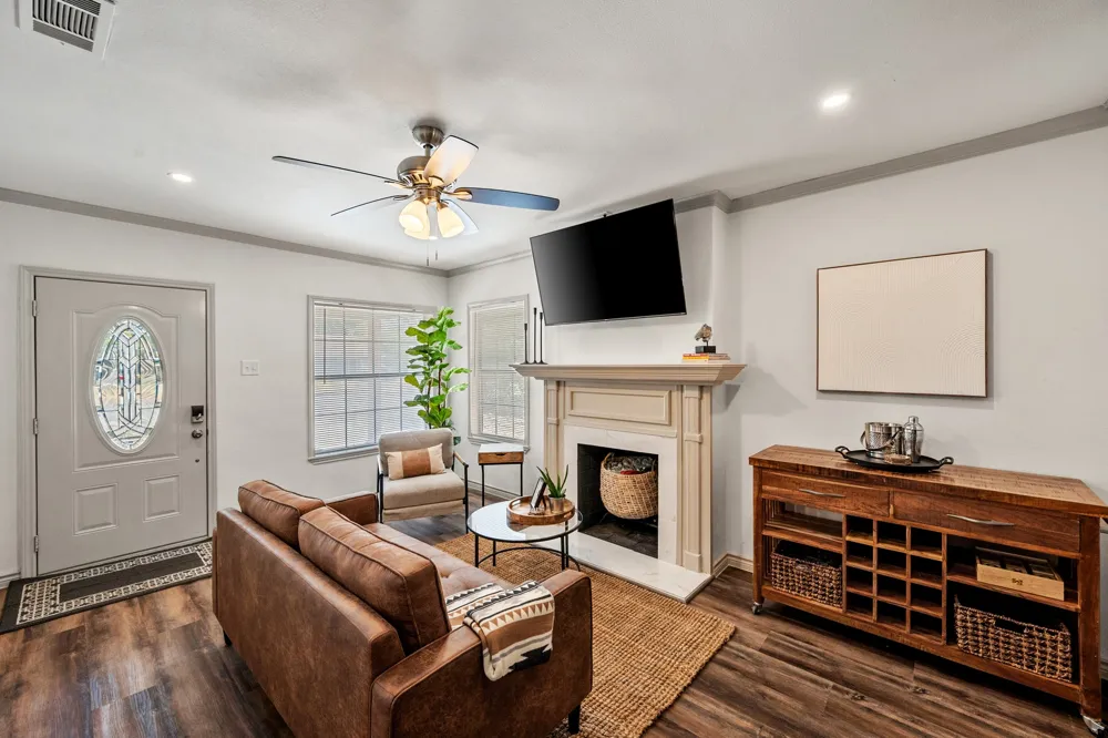 3458 Suffolk Drive Fort Worth, TX 76109