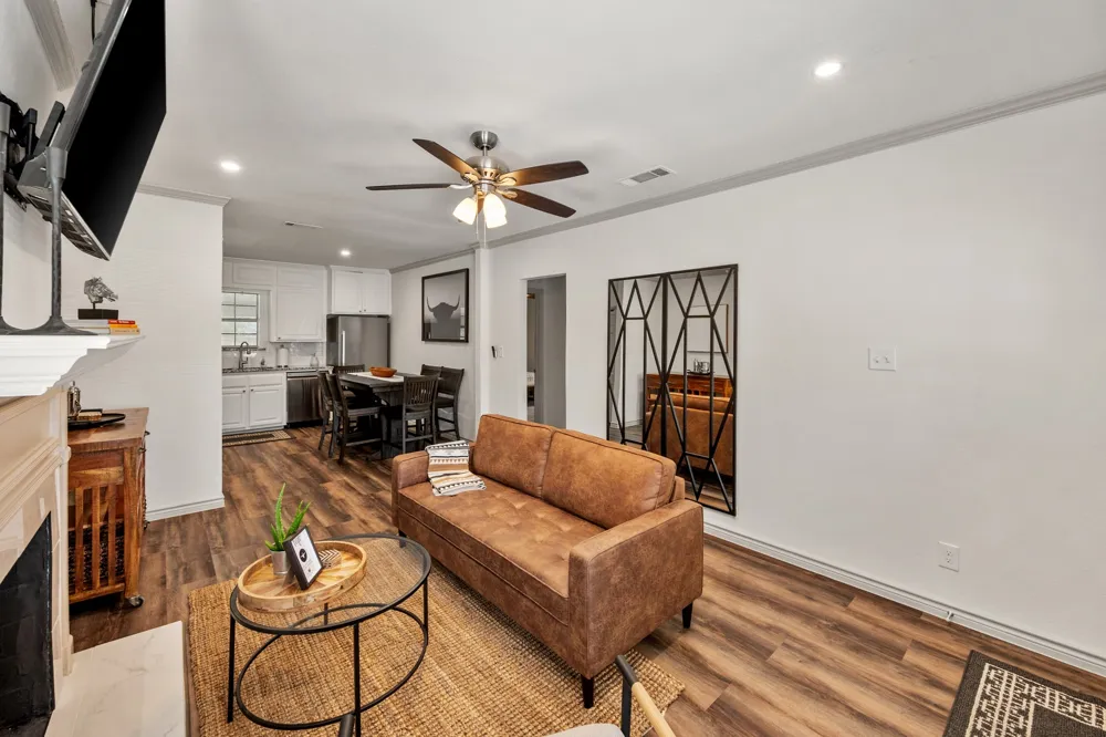 3458 Suffolk Drive Fort Worth, TX 76109