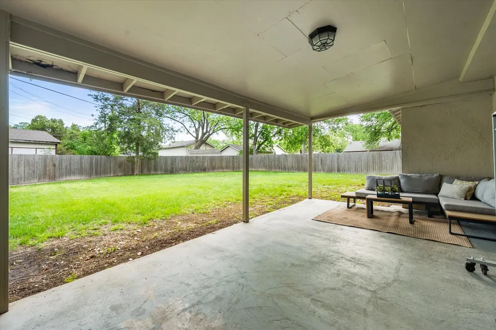 3458 Suffolk Drive Fort Worth, TX 76109