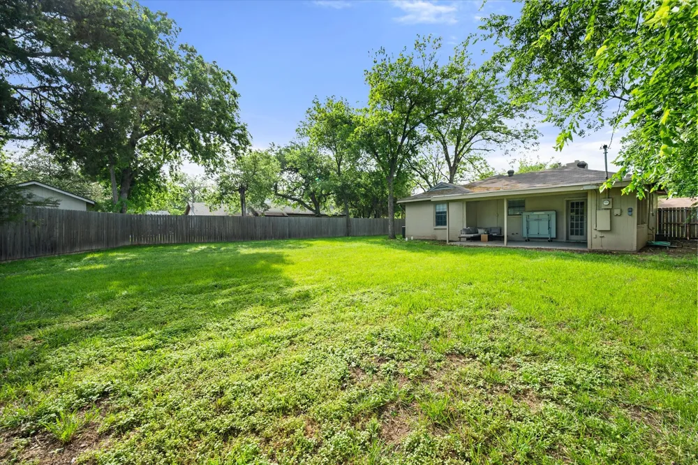 3458 Suffolk Drive Fort Worth, TX 76109