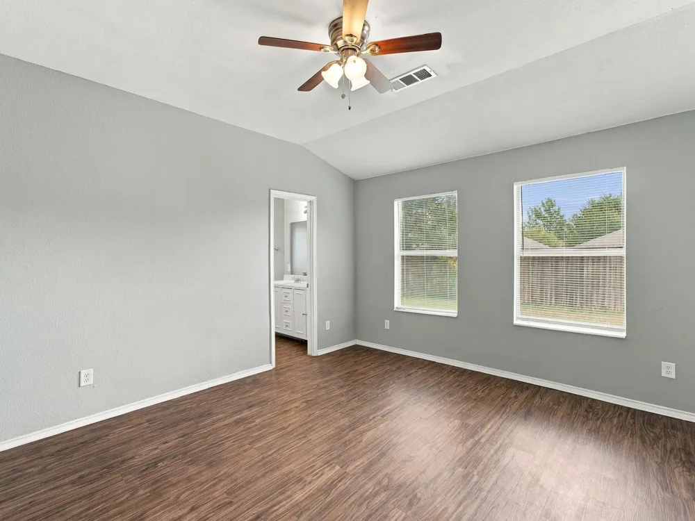 5820 Show Master Lane Fort Worth, TX 76179