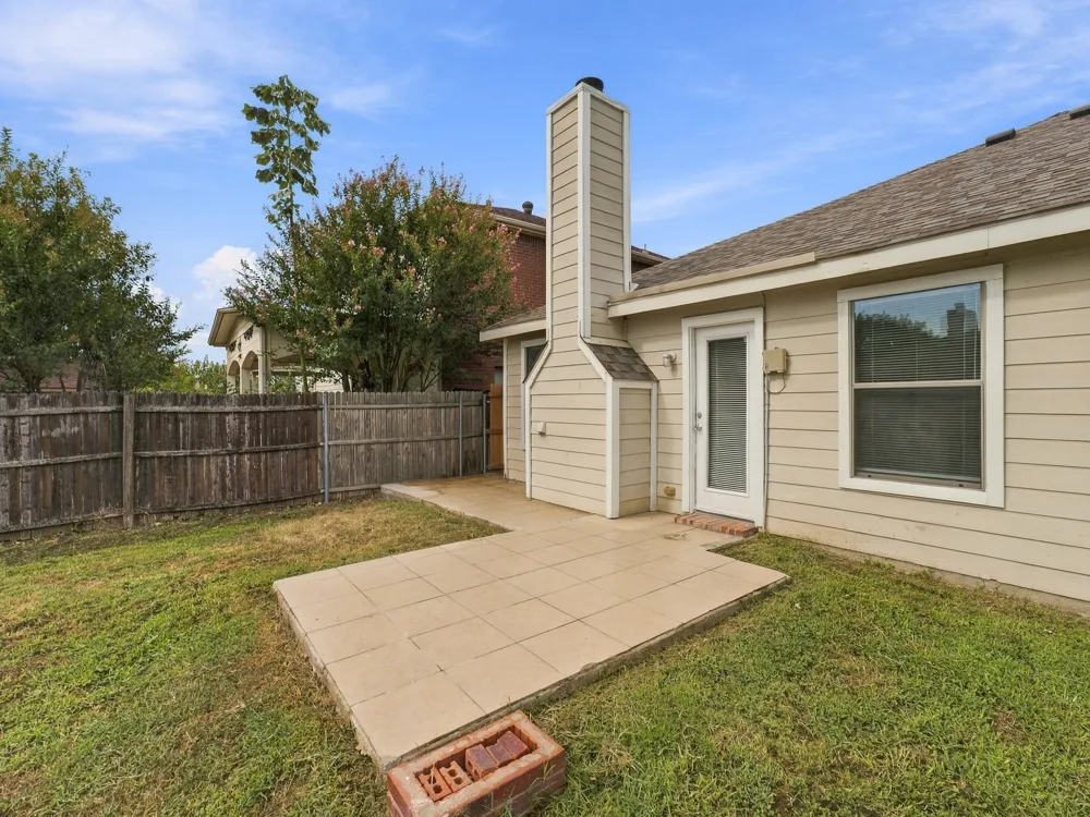 5820 Show Master Lane Fort Worth, TX 76179