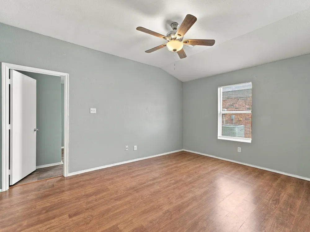 5820 Show Master Lane Fort Worth, TX 76179