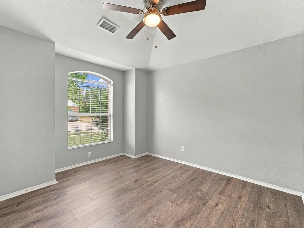 5820 Show Master Lane Fort Worth, TX 76179