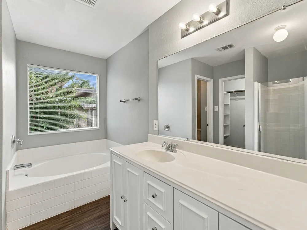 5820 Show Master Lane Fort Worth, TX 76179