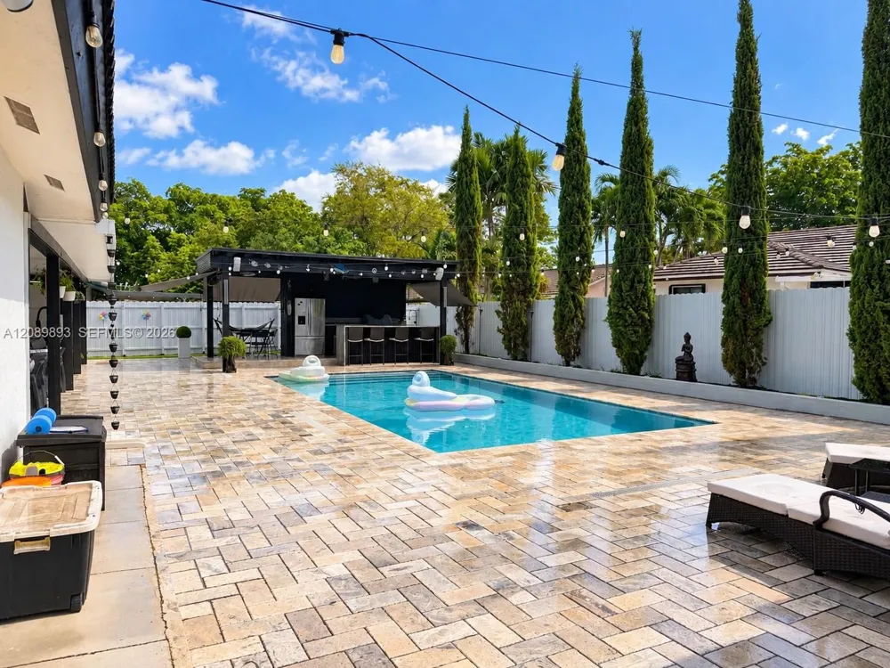 20743 SW 128 Ct Miami, FL 33177