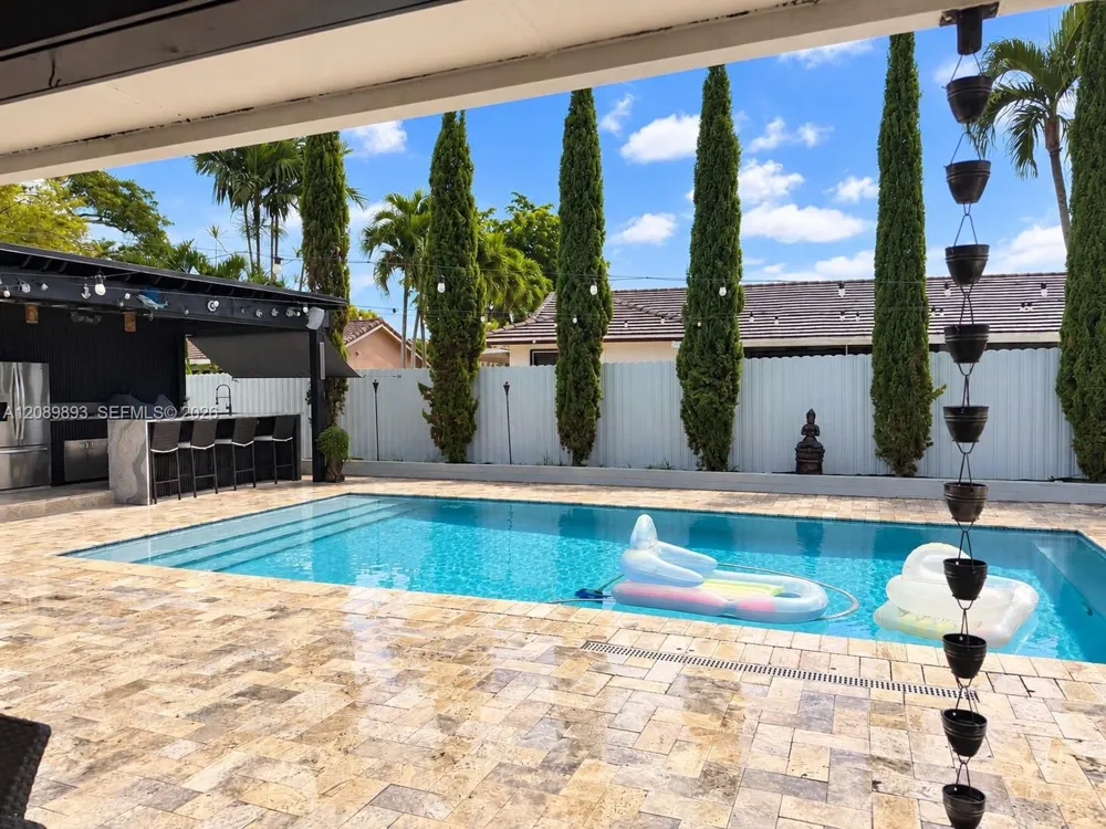 20743 SW 128 Ct Miami, FL 33177