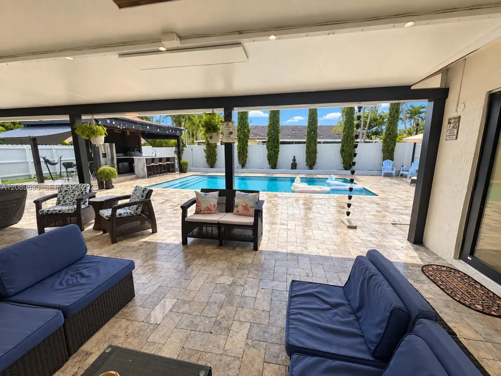 20743 SW 128 Ct Miami, FL 33177