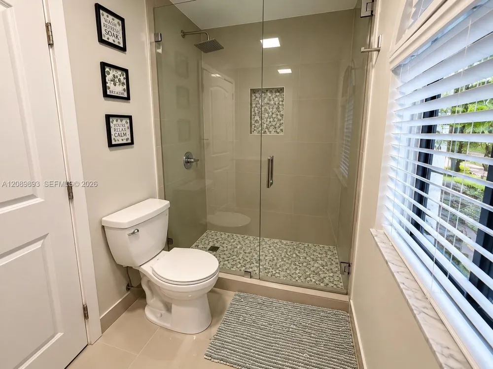 20743 SW 128 Ct Miami, FL 33177