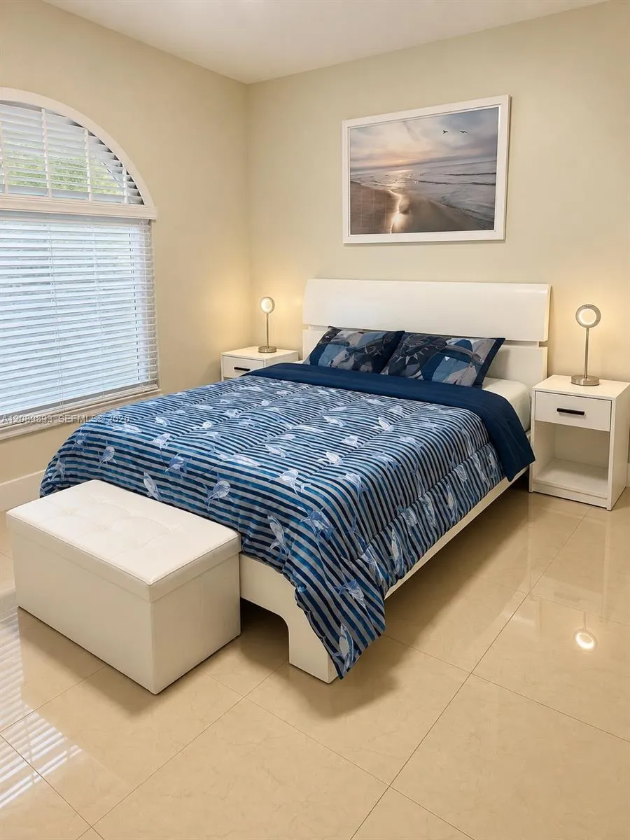 20743 SW 128 Ct Miami, FL 33177