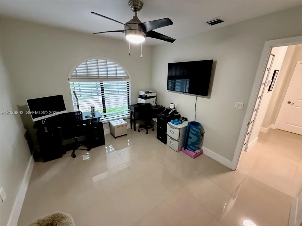 20743 SW 128 Ct Miami, FL 33177