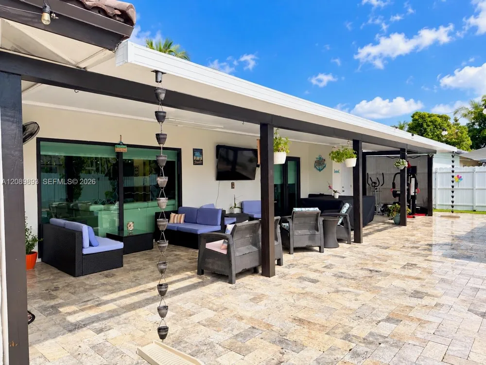 20743 SW 128 Ct Miami, FL 33177
