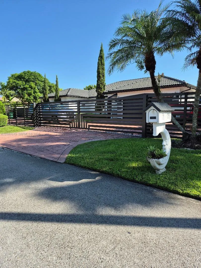 19431 SW 133rd Ave Miami, FL 33177