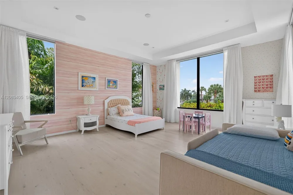 17531 Foxborough Ln Boca Raton, FL 33496