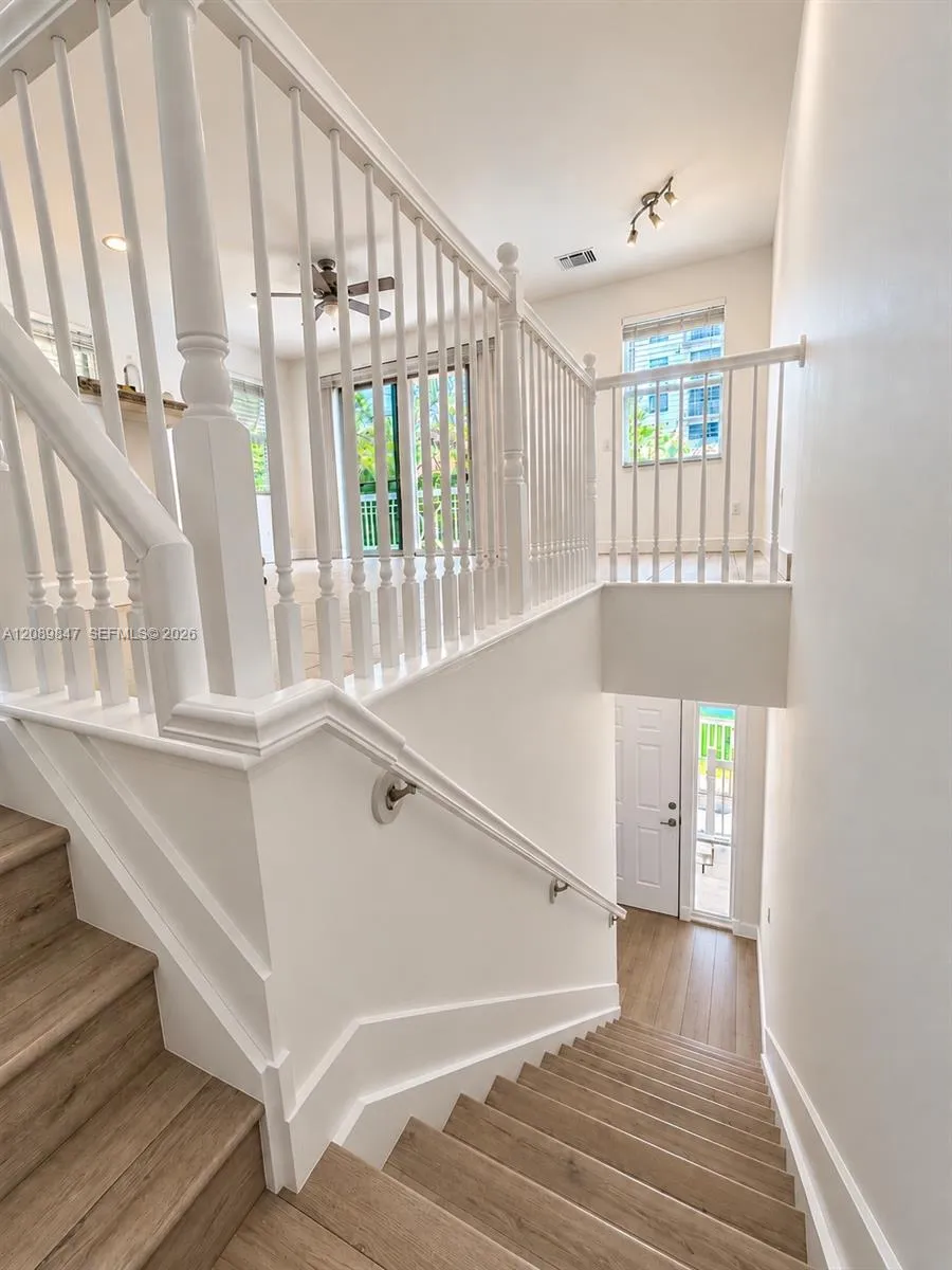 2312 NE 2nd St #2312 Pompano Beach, FL 33062