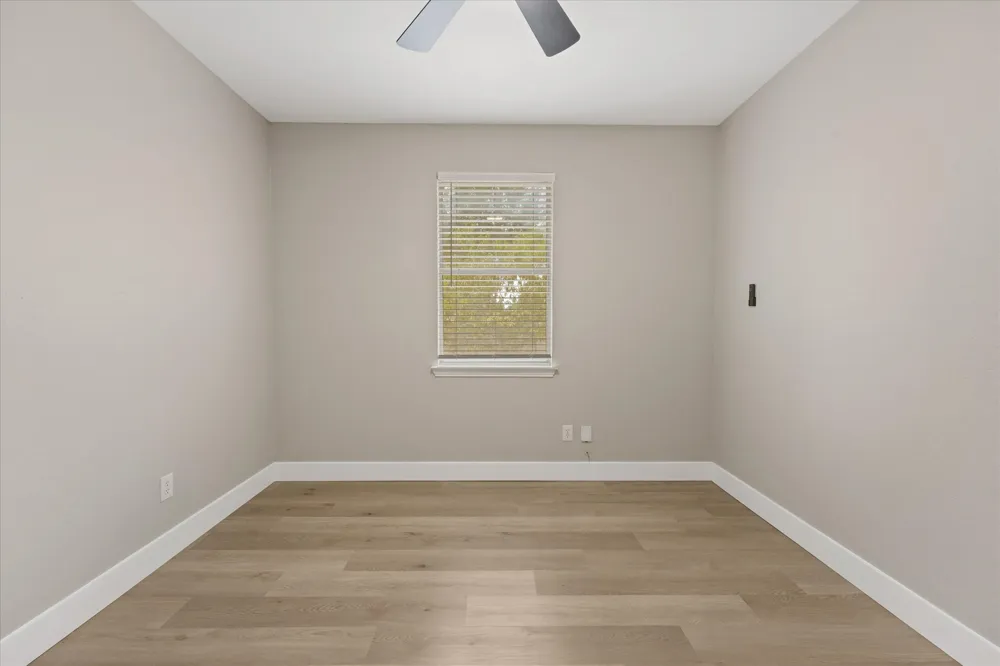 2831 Atrium Drive Grand Prairie, TX 75052