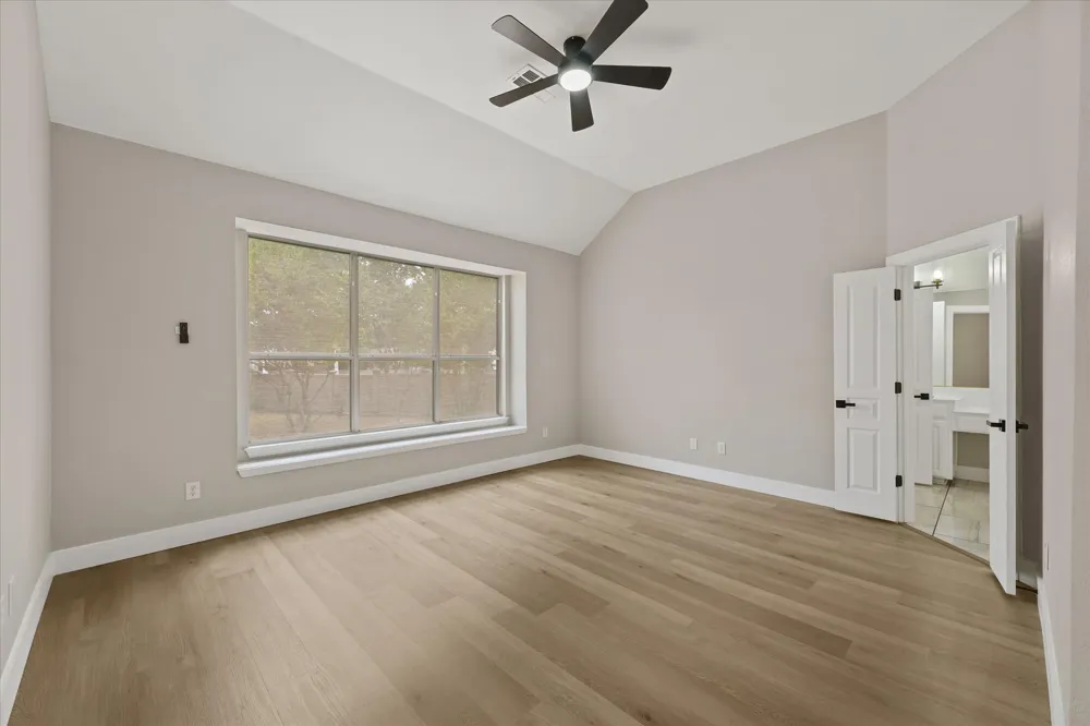 2831 Atrium Drive Grand Prairie, TX 75052