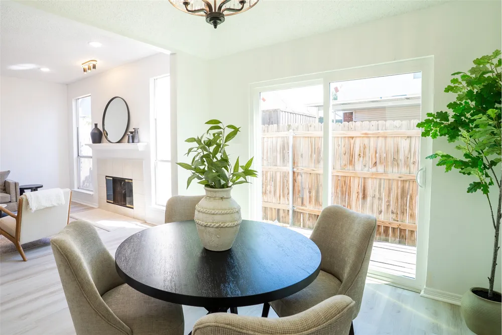 18942 Ravenglen Court Dallas, TX 75287
