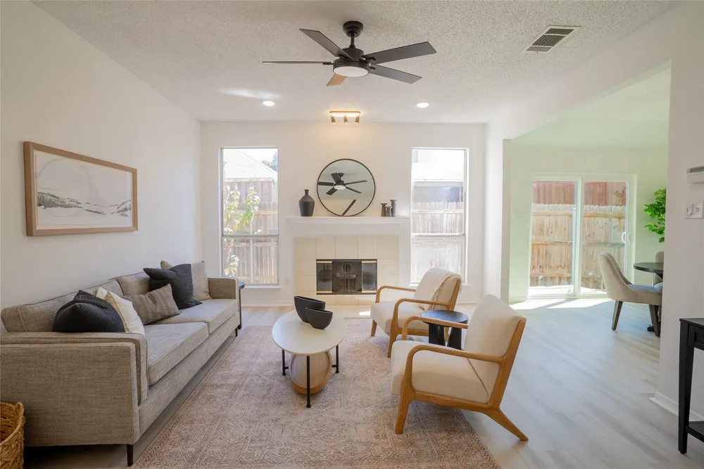 18942 Ravenglen Court Dallas, TX 75287