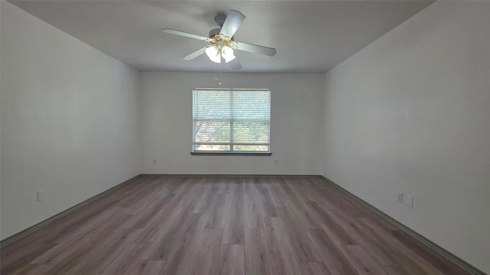 4504 Skipador Drive Fort Worth, TX 76179