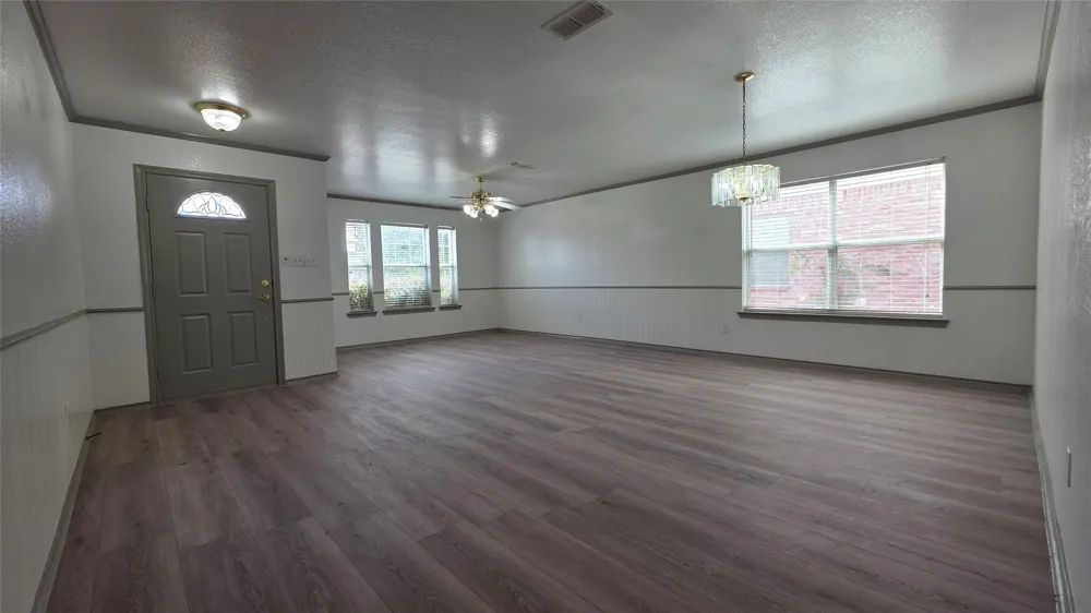 4504 Skipador Drive Fort Worth, TX 76179