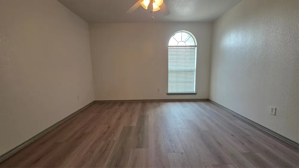 4504 Skipador Drive Fort Worth, TX 76179