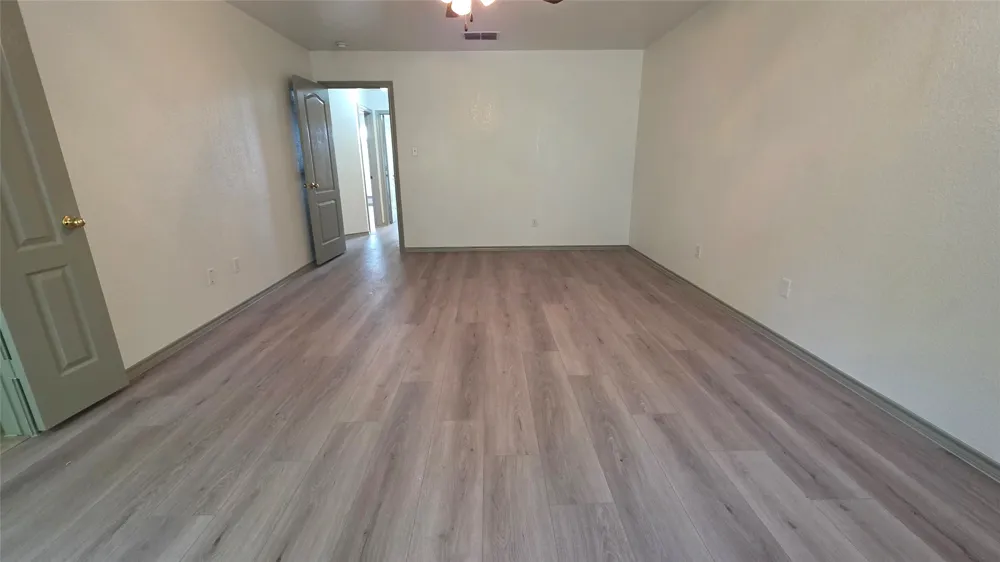 4504 Skipador Drive Fort Worth, TX 76179