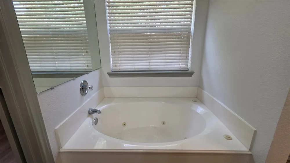 4504 Skipador Drive Fort Worth, TX 76179