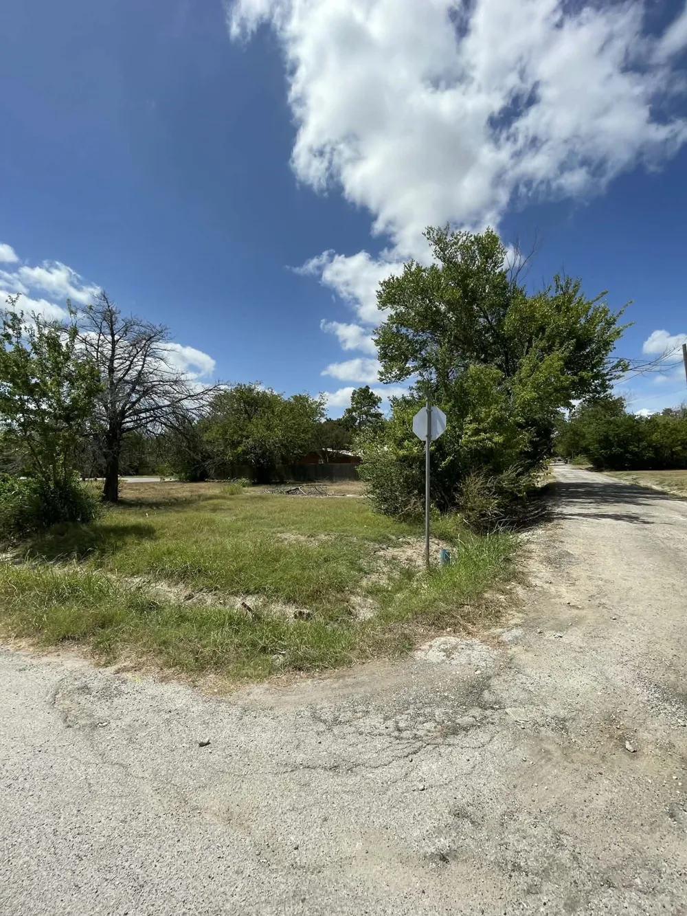 801 Thornton Carter Street Mexia, TX 76667
