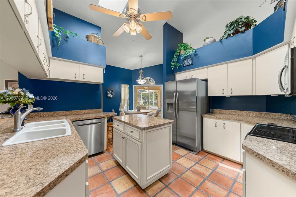 8400 SW 52ND CT ocala, FL 34476