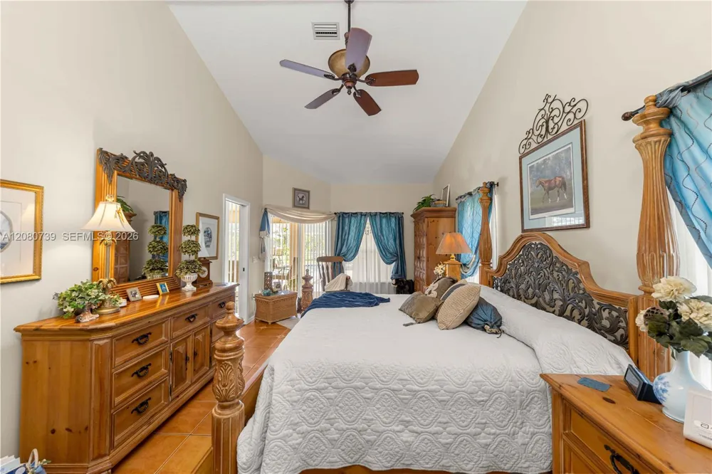 8400 SW 52ND CT ocala, FL 34476