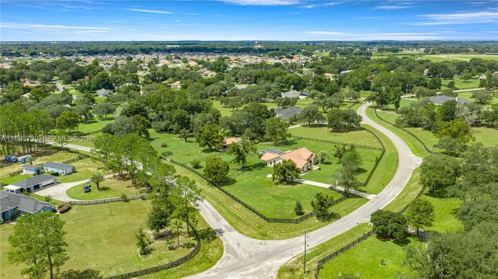 8400 SW 52ND CT ocala, FL 34476