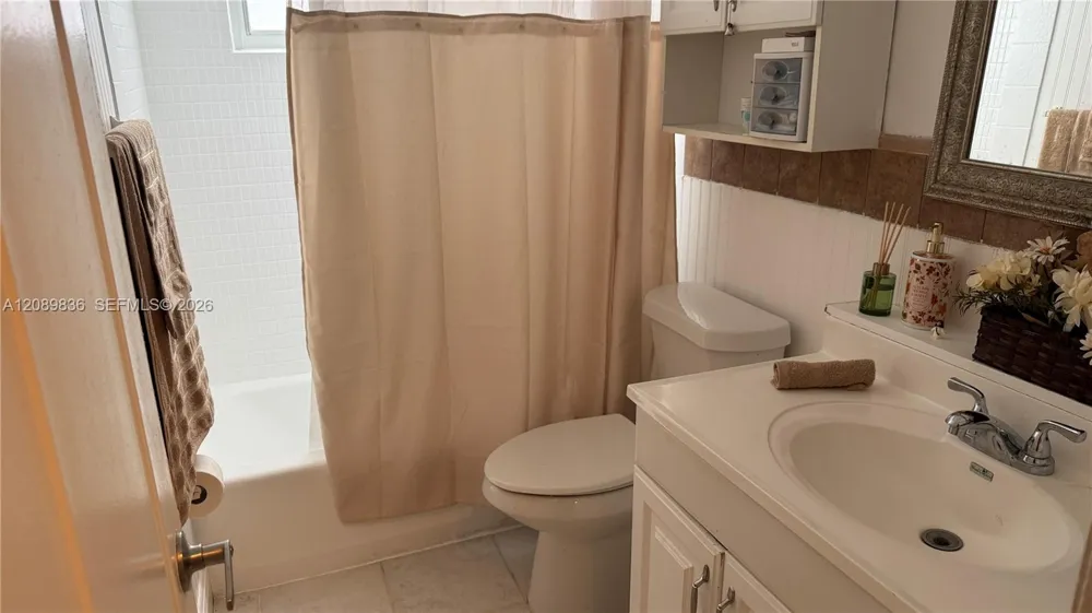 2211 54th Ave Hollywood, FL 33021