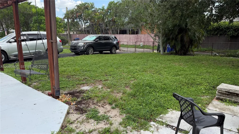 2211 54th Ave Hollywood, FL 33021