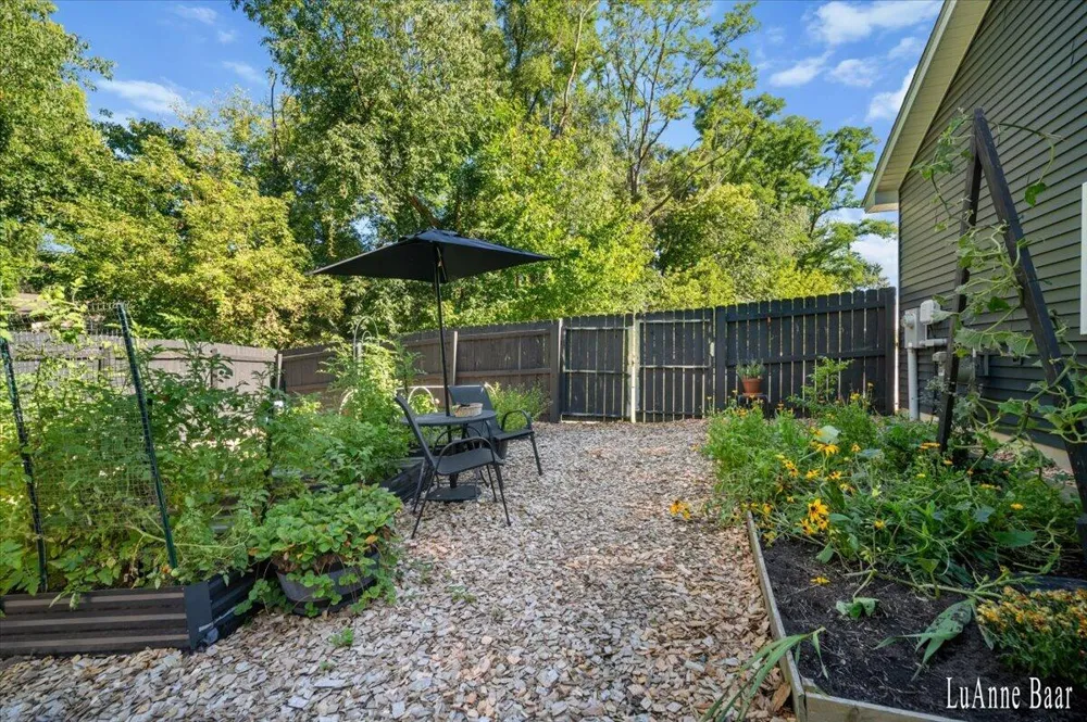 2939 5 Mile Road NE Plainfield Charter Township, MI 49525