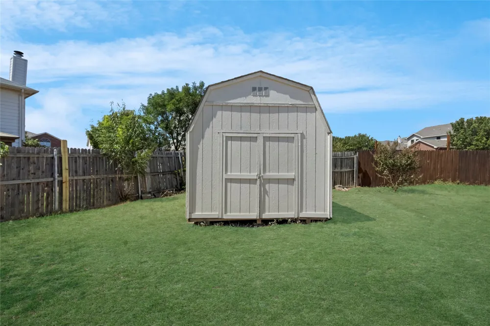 408 Centennial Place Crowley, TX 76036