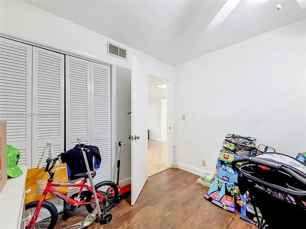 8740 Azalea Ct #102 Tamarac, FL 33321