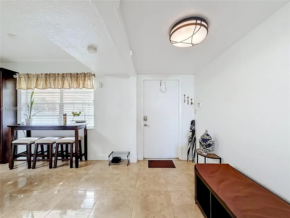 8740 Azalea Ct #102 Tamarac, FL 33321
