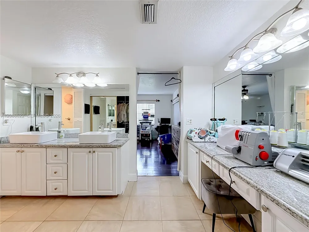 8740 Azalea Ct #102 Tamarac, FL 33321