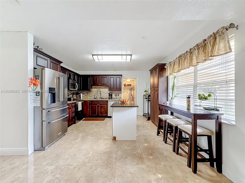 8740 Azalea Ct #102 Tamarac, FL 33321