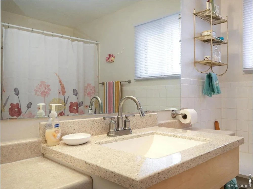 2145 Buena Vista Drive Greeley, CO 80634