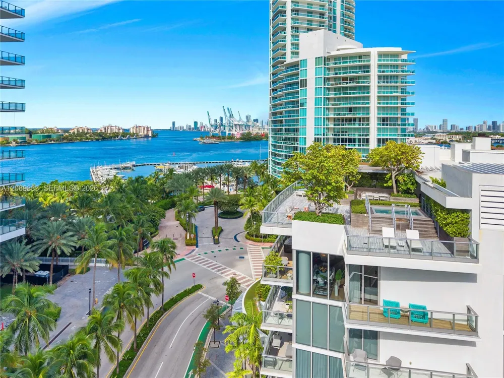 801 S Pointe Dr #602 Miami Beach, FL 33139