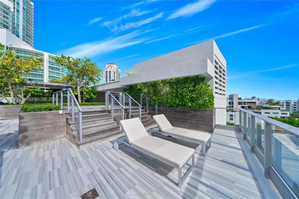 801 S Pointe Dr #602 Miami Beach, FL 33139
