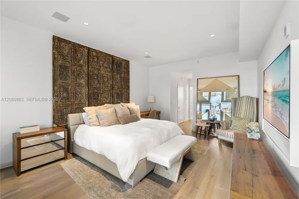 801 S Pointe Dr #602 Miami Beach, FL 33139
