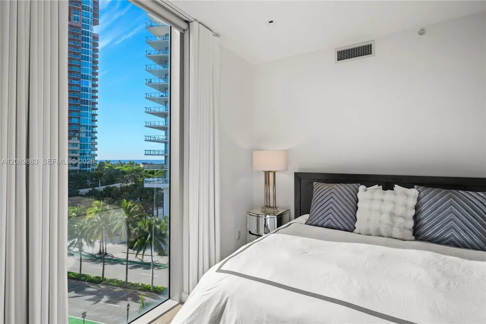 801 S Pointe Dr #602 Miami Beach, FL 33139