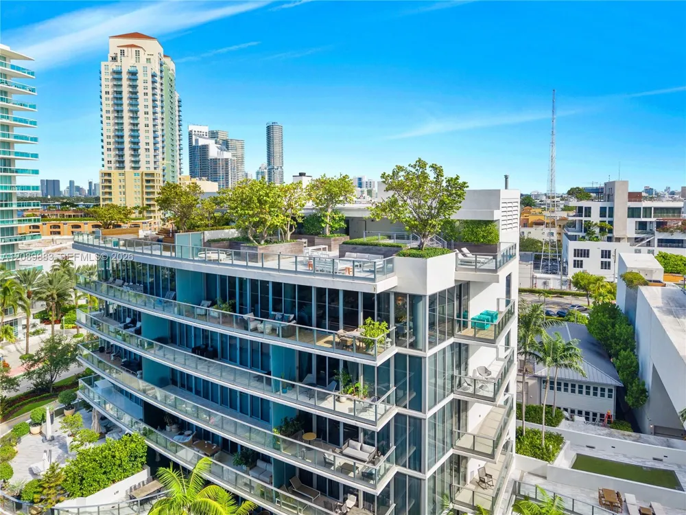 801 S Pointe Dr #602 Miami Beach, FL 33139
