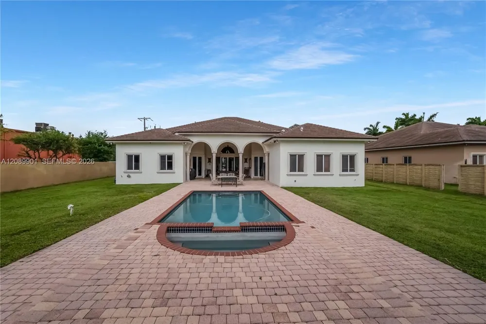 4025 SW 128th Ave Miami, FL 33175